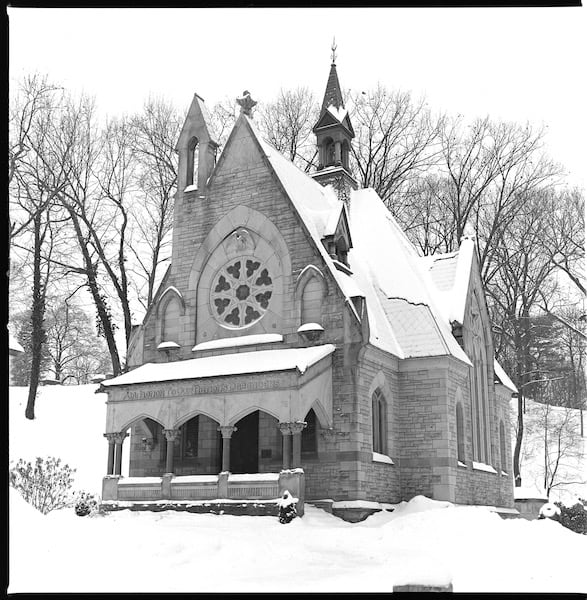 Civil War Memorial Chapel in Glendale Cemetery