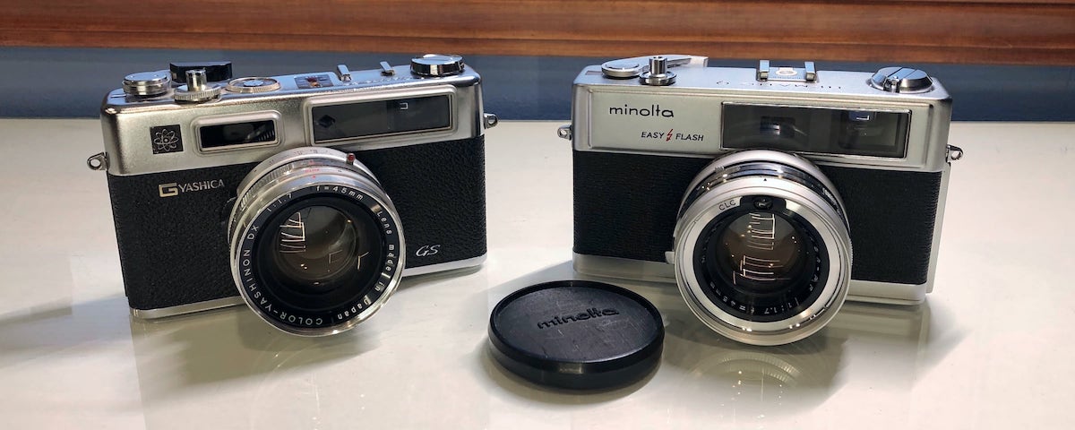 Yashica Electro GS vs Minolta Hi-Matic 9