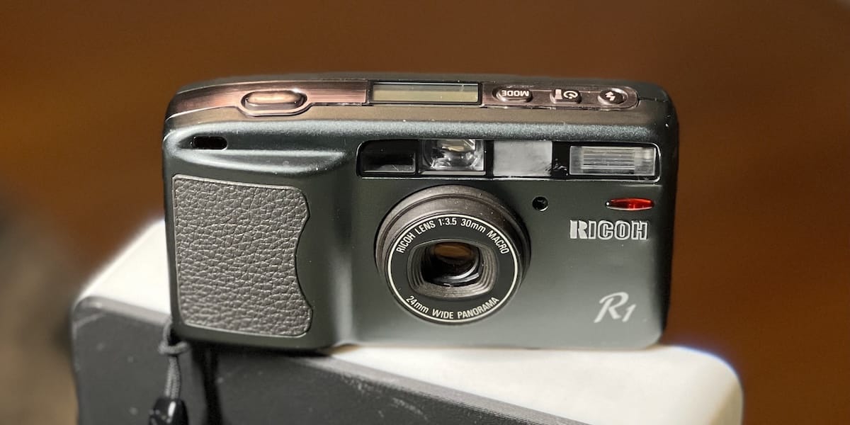 1995 Ricoh R1