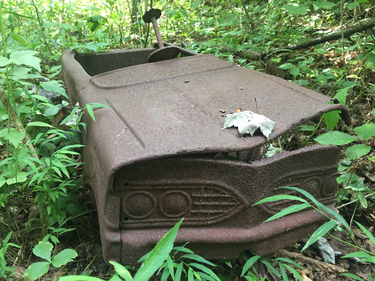 A child's pedal car, August 2016