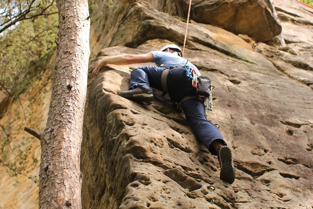 Starting up my first 5.10a, 'Kentucky Pinstripe'