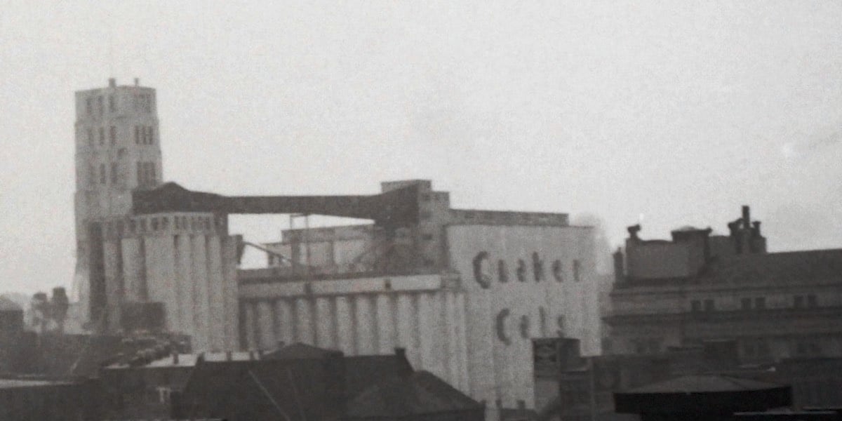 The Quaker Oats Buildings