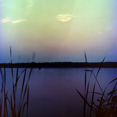 Bronica EC-II, 75mm, ƒ/16, 1/1 (+2 EV from meter, reflective), Kodak Vericolor III, Cs41