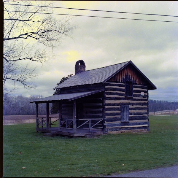 Hasselblad 503cx, Carl Zeiss Planar 2.8/80 T*, f/5.6, 1/60, (+3 EV from meter), Kodak Vericolor III, Cs41