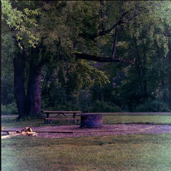 Hasselblad 503cx, Carl Zeiss Sonnar 1:5.6 f=250mm, ƒ/8.0, 1/8, Kodak Vericolor 400, Cs41