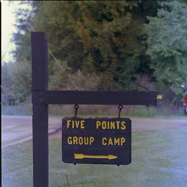 Hasselblad 503cx, Carl Zeiss Sonnar 1:5.6 f=250mm, ƒ/11.0, 1/2, Kodak Vericolor 400, Cs41
