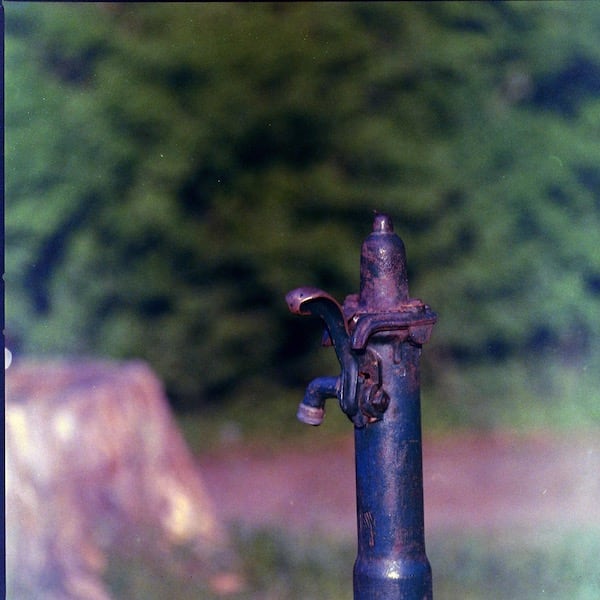 Hasselblad 503cx, Carl Zeiss Sonnar 1:5.6 f=250mm, ƒ/8.0, 1/30, Kodak Vericolor 400, Cs41