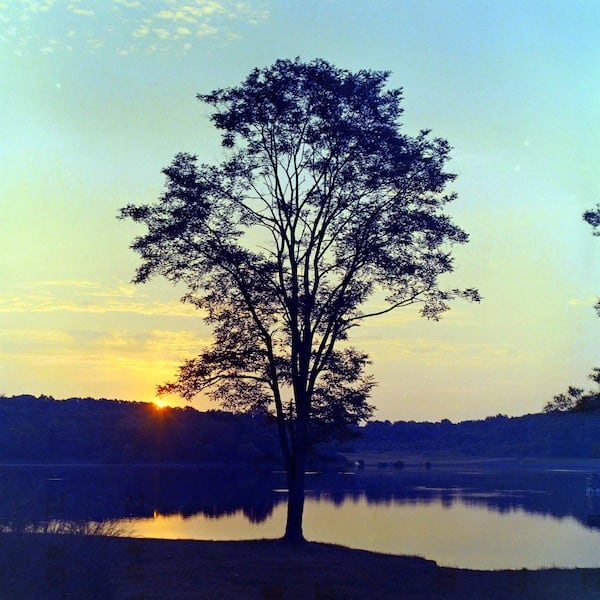 Hasselblad 503cx, Carl Zeiss Planar 2.8/80 T*, polarizer, f/5.6, 1/15, Kodakcolor II, FPP C-41