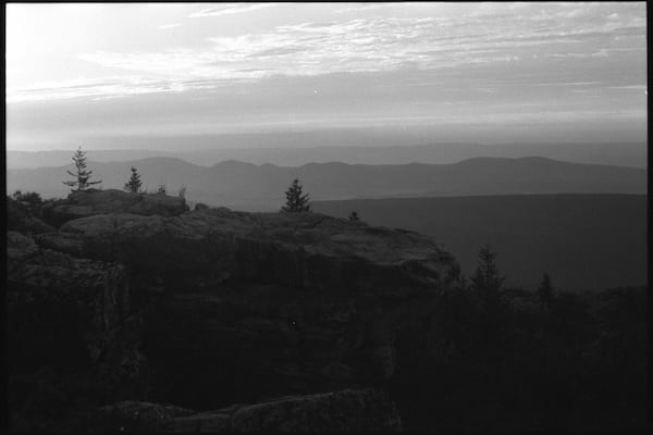 Minolta X-700, MC ROKKOR-PF 58mm 1.4, Foma 400 @ 500, XTOL 1:1