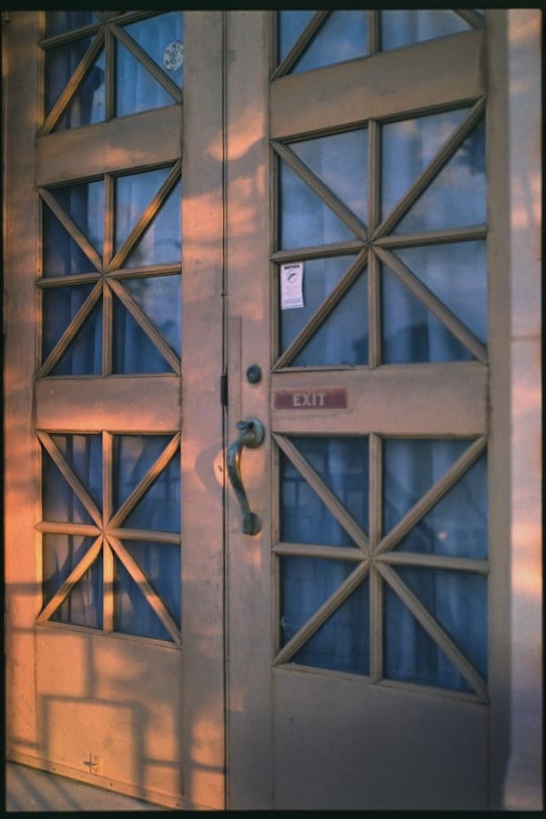 Minolta X-700, Minolta MD 45mm ƒ2, Fujicolor Super HQ 200 (expired 2004), Cs41